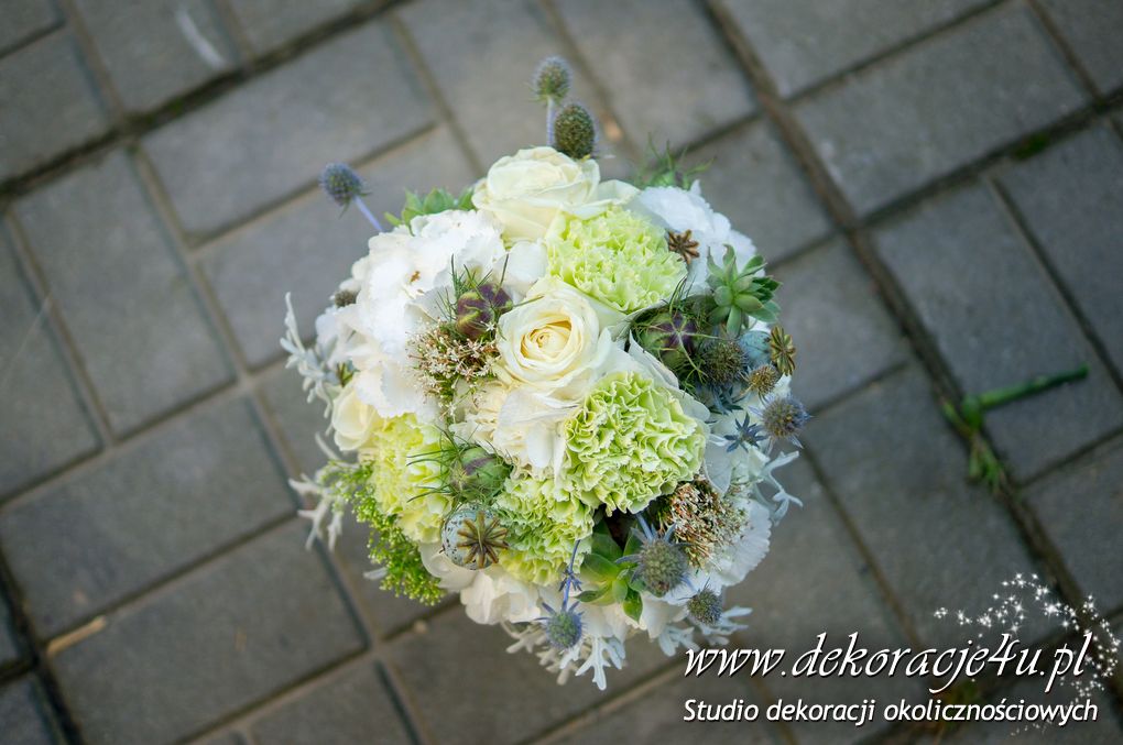 Bukiety slubne i kompozycja glowna na stol Aura Nova Borek Stary